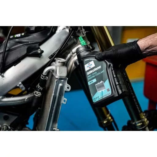 Fuchs Silkolene Pro Cool 1L (verseny bekevert fagyálló)